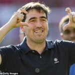 Očakáva sa, že Andoni Iraola prevezme vedenie v Liverpoole po prepustení Arneho Slotu