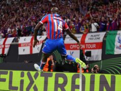 Crystal Palace vyhral historický titul Conference League, keď Adam Wharton poslal správu o prestupe Jean-Philippe Mateta