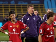 Darren Fletcher obviňuje FA z toho, že dovolila, aby sa Youth Cup stal „súťažou Man City“ v hneve nad tým, s čím sa deti United „musia vyrovnať“ Darren Fletcher verí, že FA neurobila dosť na to, aby podporila hodnoty FA Youth Cup