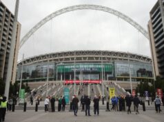 Dátum finále play-off šampionátu by sa mohlo hrať, pretože spor Spygate spôsobuje chaos Celkový pohľad na Wembley