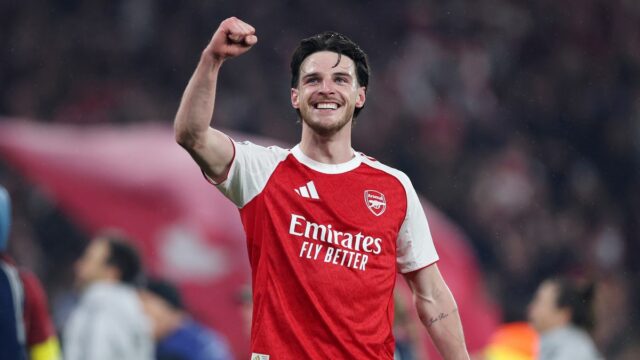 Declan Rice odvážne tvrdí, že Arsenal môže po finále Ligy Declan Rice z Arsenalu oslavuje postup do finále Ligy majstrov UEFA 2025/26 po víťazstve tímu v druhom semifinálovom zápase Ligy majstrov UEFA 2025/26 medzi Arsenal FC a Atletico de Madrid na štadióne Arsenal 5. mája 2026 v Londýne v Anglicku