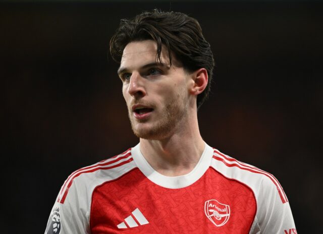 Declan Rice posiela správu na sociálne siete po zisku titulu Arsenalu
