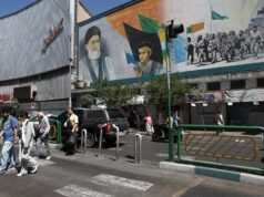 Deň vojny v Iráne 88: americké útoky pri Hormuzskom prielive; prebiehajú rozhovory v Katare | Americko-izraelská vojna proti Iran News Deň vojny v Iráne 88: americké útoky pri Hormuzskom prielive; prebiehajú rozhovory v Katare | Americko-izraelská vojna proti Iran News