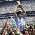 Diego Maradona mal bipolárnu poruchu, bol narcisom: Psychológ v procese smrti