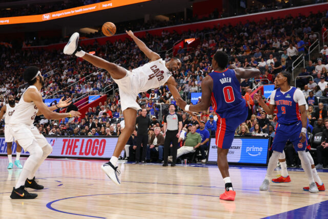 Dnešné skóre play-off NBA Donovan Mitchell Cavaliers proti Pistons Game 7