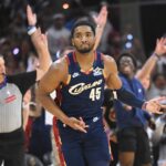Donovan Mitchell Cavaliers vs Pistons Game 3 Playoffs NBA dnes