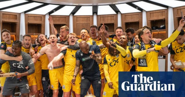 Dojímavé klipy a vzývanie námorníkov: deň so Southendom pre ich Dojímavé klipy a vzývanie námorníkov: deň so Southendom pre ich slávu vo Wembley | Southend
