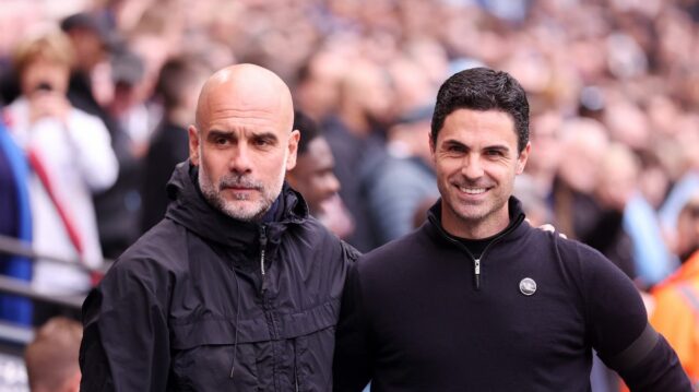 Pep Guardiola a Mikel Arteta