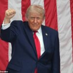 Donald Trump údajne zvažuje cestu pozrieť si New York Knicks vo finále NBA