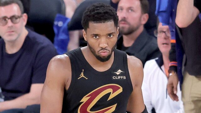 Donovan Mitchell hovorí, že Cavaliers to po kolapse vs Knicks „prekazil“.
