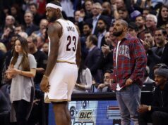 Drake sa zrejme zameriava na LeBrona Jamesa v uniknutej skladbe z albumu ‚Iceman‘ Drake sa zrejme zameriava na LeBrona Jamesa v uniknutej skladbe z albumu 'Iceman'