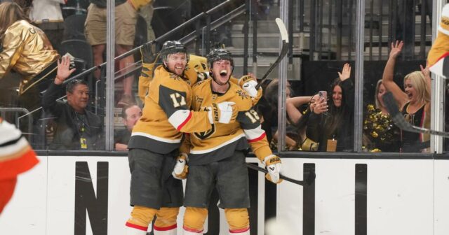 Ducks vzdávajú gól v predĺžení, v hre 5 neuspeli Golden Knights
