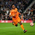 Dvojica Realu Madrid Bellingham & Vinícius prejavuje podporu pre požičaného Endricka
