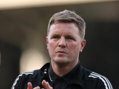 Eddie Howe objasňuje budúcnosť Newcastlu, keď spolumajiteľ vydáva strohé vyhlásenie Eddie Howe, manažér Newcastle United