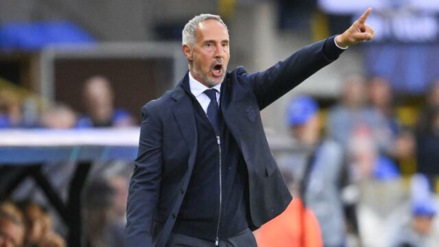 Eintracht Frankfurt vymenoval za hlavného trénera Adiho Huttera
