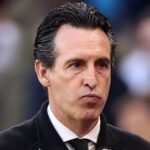 Emery vrece prichádza, keď sa história Arsenalu opakuje vo Ville pred porážkou Gerrarda