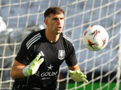 Emiliano Martinez odhaľuje, ako môže úspech Argentíny inšpirovať Aston Villu, aby ukončila 30-ročné sucho o trofej vo finále Európskej ligy Emiliano Martinez dúfa, že oživí ducha víťaznej strany Argentíny na majstrovstvách sveta a pomôže Aston Ville vyhrať svoju prvú trofej za 30 rokov