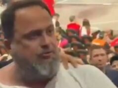 Evangelos Marinakis má roztrhané tričko ako majiteľ lesa „zapletený do stretu s premiérovým synovcom“ Evangelos Marinakis