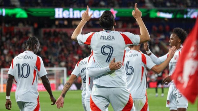 FC Dallas, súper Real Salt Lake, hľadá vzácnu víťaznú sériu
