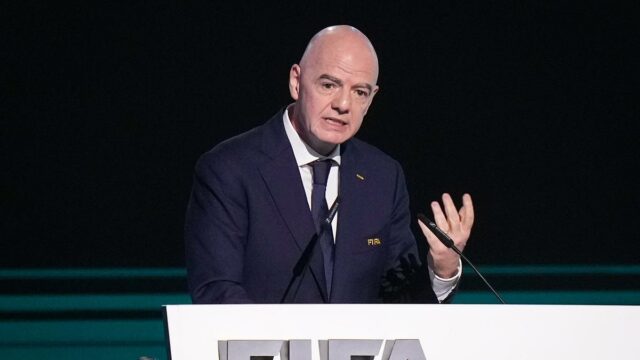 FIFA strojnásobí cenu na 32 970 dolárov za najlepšie dostupné vstupenky na finále majstrovstiev sveta
