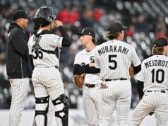 Ukážka stávok White Sox vs Giants poukazuje na dominanciu Davisa Martina Fanúšik White Sox spadol počas hry do bullpenu Royals a bol hospitalizovaný