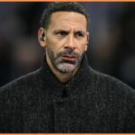 Fanúšikovia Arsenalu blahoželali Riu Ferdinandovi k zisku ligového titulu