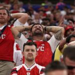 Fanúšikom Arsenalu to pri finálovej porážke Ligy majstrov v Budapešti lámalo srdce