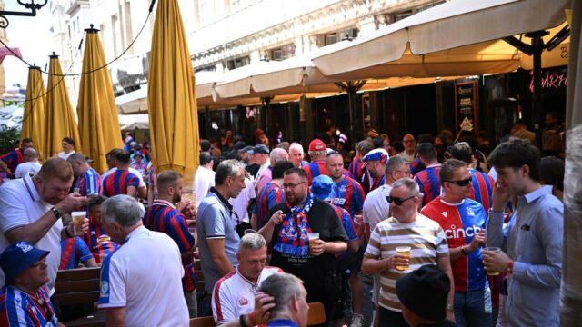 Fanúšikovia Crystal Palace a Rayo Vallecano sa stretnú v Lipsku pred finále Conference League
