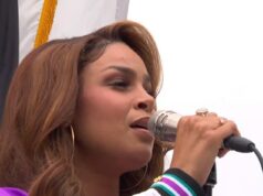 Fanúšikovia Indy 500 sa zbláznili z „neskutočného“ vystúpenia národnej hymny Jordin Sparksovej: „Slzy a husia koža“ Jordin Sparks strhla dav na Indianapolis 500 spevom národnej hymny