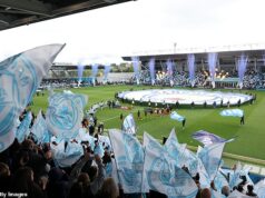 Fanúšikovia Man United „hanebne“ zasiahli, pretože je potvrdené dejisko finále Youth Cupu proti Man City Mestská akadémia a ženský tím hrajú na štadióne Joie, ktorý má kapacitu 7000