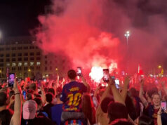 Fanúšikovia oslavujú víťazstvo Barcelony v LaLige | futbal Fanúšikovia oslavujú víťazstvo Barcelony v LaLige | futbal