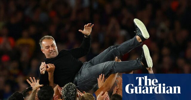 Barcelona oslavuje zisk titulu v La Lige po výhre nad Realom Madrid – video