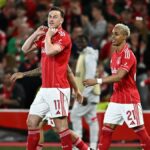 Forest porazí Villa v semifinále Európskej ligy v prvom zápase; Palace vyhral vonku zápas Conference League