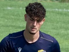 Futbalista zbitý a držaný namierenou zbraňou pri ozbrojenom zásahu do domu otca športovej ikony Giorgio Locanto