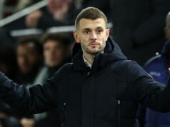 Futbalový výpadok, ktorý sa má využiť tento víkend so Sky Sports so sobotňajšími výkopmi o 15:00 Futbalový výpadok, ktorý sa má využiť tento víkend so Sky Sports so sobotňajšími výkopmi o 15:00