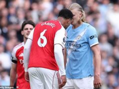 Gabriel MAL vidieť červenú za úder do hlavy Erlingovi Haalandovi, pravidlá panela Premier League… ale rozhodca urobil jedno kľúčové rozhodnutie správne Gabriel porazil hlavu Erlingovi Haalandovi a mal byť vylúčený, rozhodoval panel