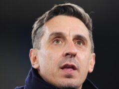 Gary Neville ide predčasne s konečnou predpoveďou Arsenalu proti PSG Ligy majstrov Gary Neville