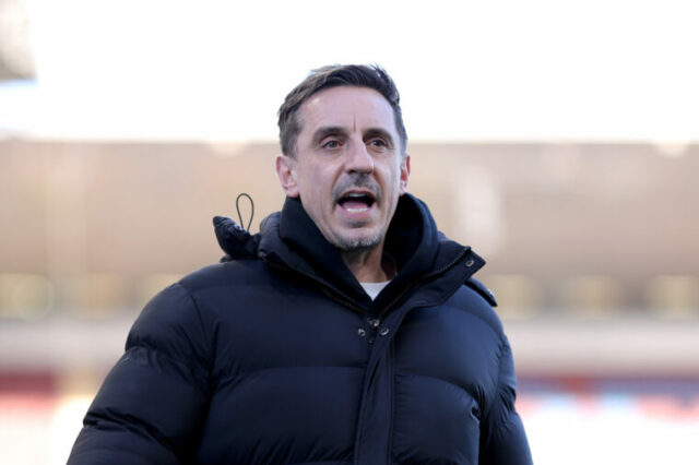 Gary Neville nalieha na Manchester United, aby v lete podpísal štyri kľúčové posily
