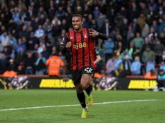 Gól Elia Juniora Kroupiho proti Man City posúva Arsenal blízko k titulu v Premier League Gól Elia Juniora Kroupiho proti Man City posúva Arsenal blízko k titulu v Premier League