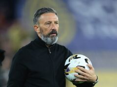 HNUSNÉ! Šéf Hearts Derek McInnes zostal nahnevaný, pretože oslavy v Tynecastle sú prerušené kontroverznou penaltou za neskorú keltskú v Motherwell McInnes povedal, že sa cíti ako 'my proti všetkým' po vypočutí kontroverznej ceny Keltov