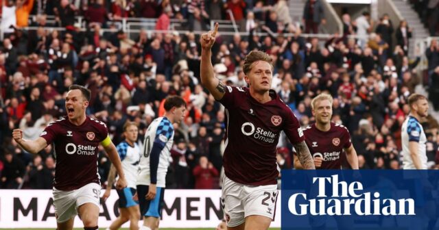 Hearts odprevadia Falkirk, ale neskorá show Celticu nastaví posledný deň, ktorý rozhodne o titule | Škótska premiéra
