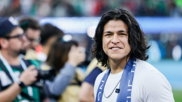 Herec Ted Lasso Cristo Fernandez podpísal zmluvu s druhotriednym americkým futbalovým klubom
