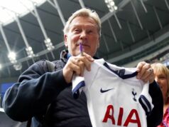 Hoddle odhaľuje obrovský nárok Tottenhamu s porovnaním Man Utd a Newcastle Hoddle odhaľuje obrovský nárok Tottenhamu s porovnaním Man Utd a Newcastle