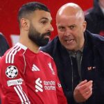 Mohamed Salah a Jurgen Klopp, hlavný tréner / manažér Liverpoolu počas zápasu Premier League medzi Liverpool FC a Manchester United