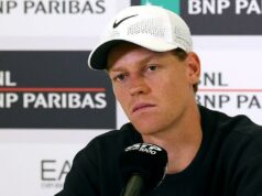 Hráči nedostávajú rešpekt, ktorý si zaslúžia – Sinner Novak Djokovič a Nikola Pilič na premietaní dokumentu o Piličovi v roku 2024