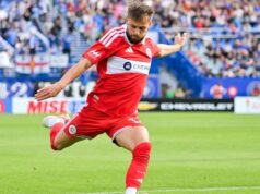 Hugo Cuypers sa opäť zhoduje ako Fire douse CF Montreal Hugo Cuypers sa opäť zhoduje ako Fire douse CF Montreal