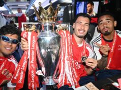 Hviezda Arsenalu kladie dve požiadavky, keďže Mikel Arteta čelí dileme Ligy majstrov – „Chcem“ Piero Hincapie, Gabriel Martinelli a Gabriel Jesus z Arsenalu ako tréner tímu po zápase Premier League medzi Crystal Palace a Arsenalom v Selhurst Parku 24. mája 2026 v Londýne, Anglicko