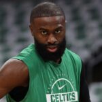 Hviezda Celtics Jaylen Brown roztrhne Stephena A Smitha v živom vysielaní
