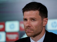 Hviezda Chelsea hovorí „zbohom“ po prehre v Sunderlande s Xabim Alonsom Hráči Chelsea oslavujú proti Barcelone