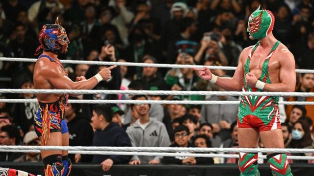 Hviezda WWE Chad Gable prehrala zápas Mask vs Mask v Hviezda WWE Chad Gable prehrala zápas Mask vs Mask v AAA Noche de Los Grandes